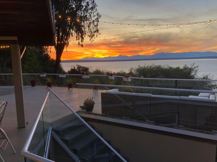 1-Bedroom Seaview Guesthouse On Seattle Luxury Estate With Views Of Olympic Mountains מראה חיצוני תמונה
